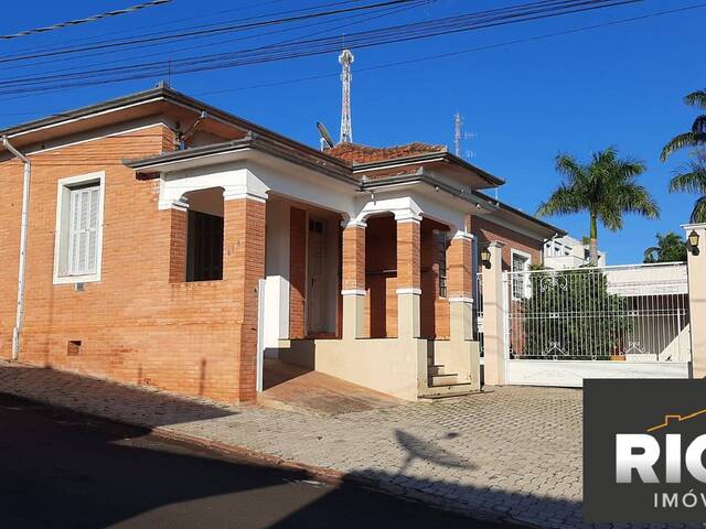 Casa para Venda em Piraju - 1