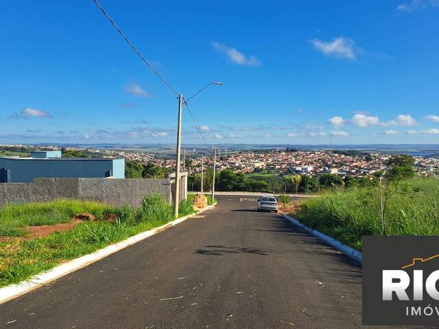 Terreno para Venda em Piraju - 2